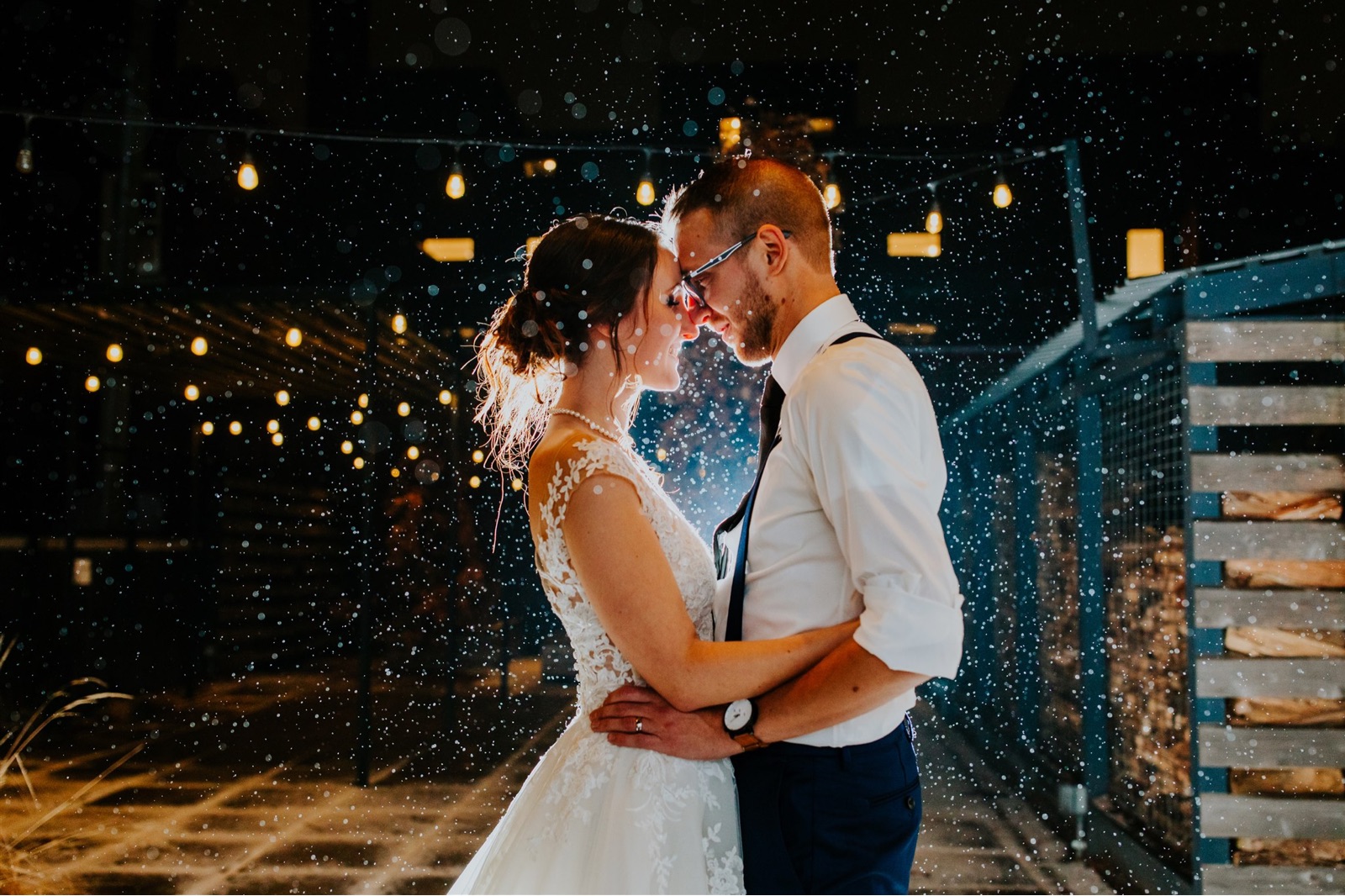 snowy night shot at wedding reception in michigan