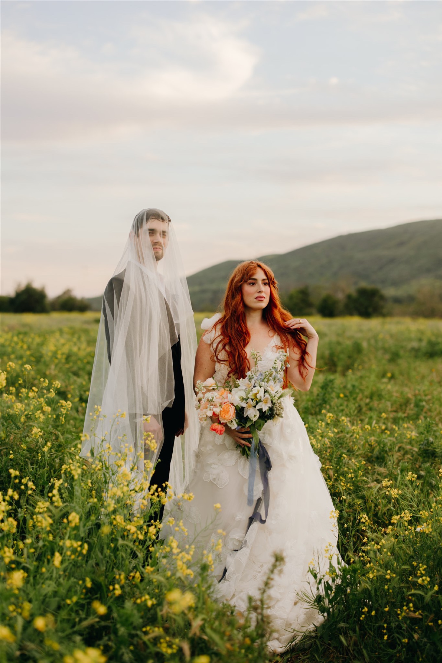 editorial film photography; wedding photography by Hanna Walkowaik