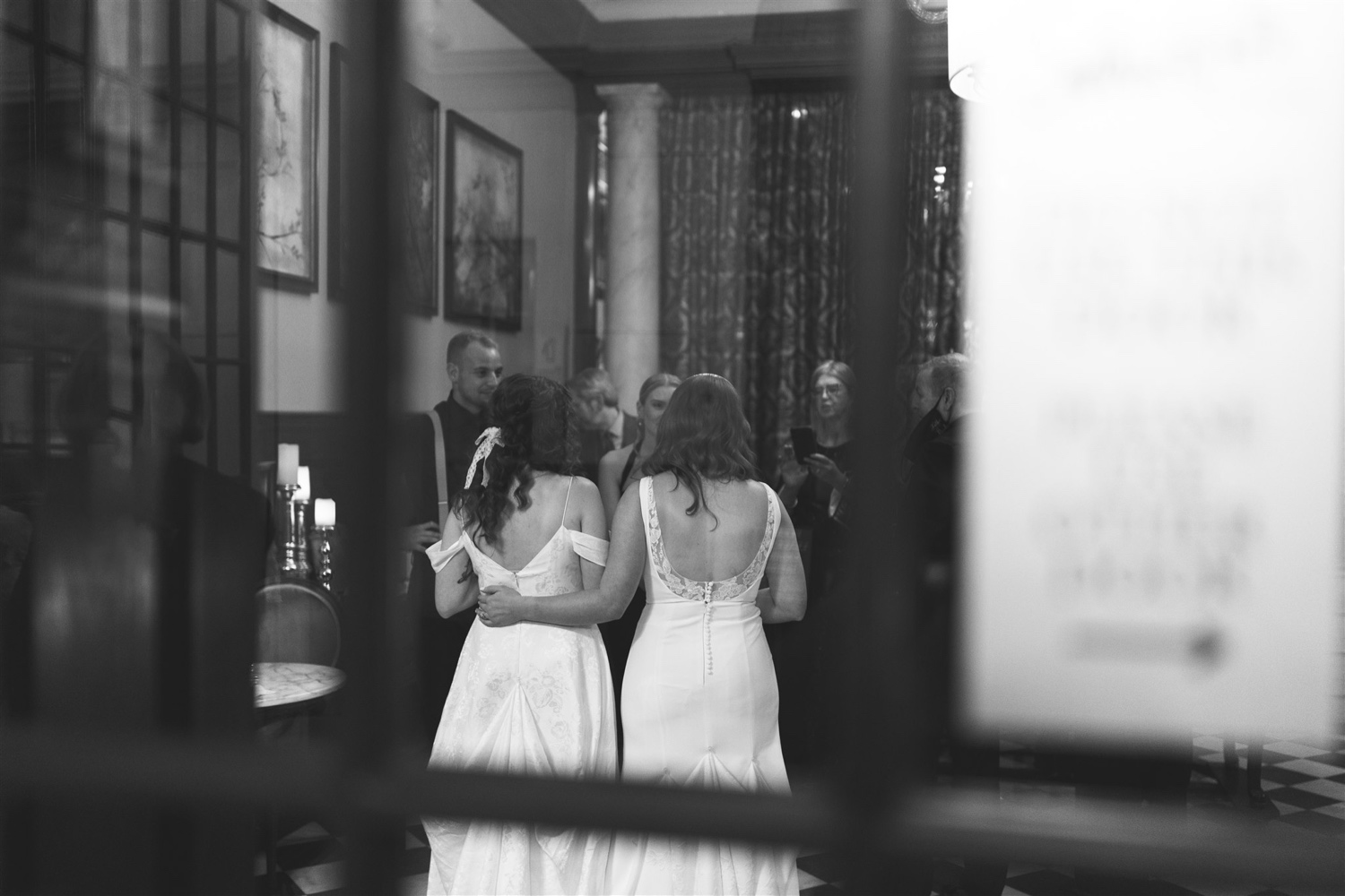 wedding film photography by Hanna Walkowaik