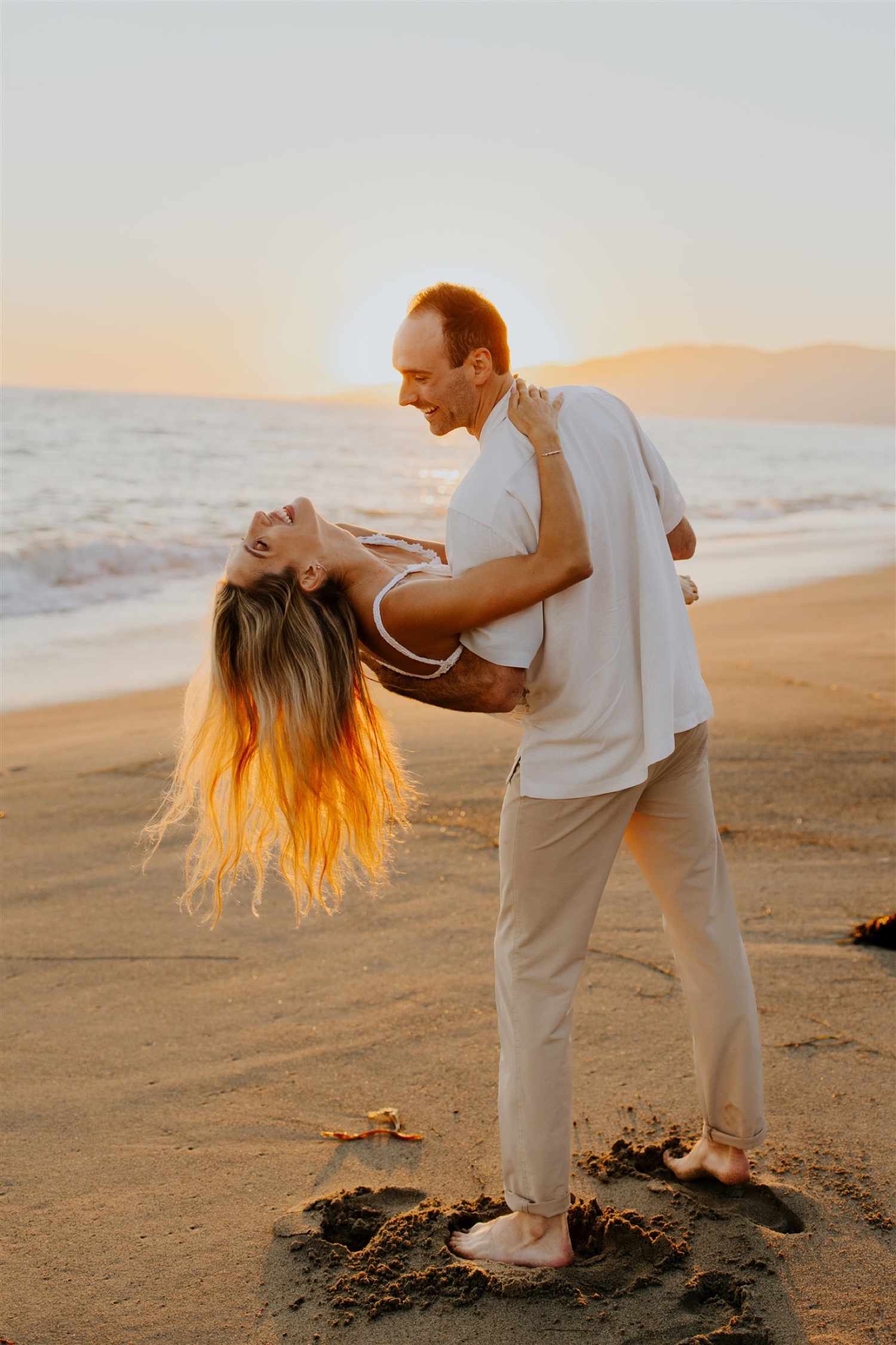 Point Dume engagement pictures