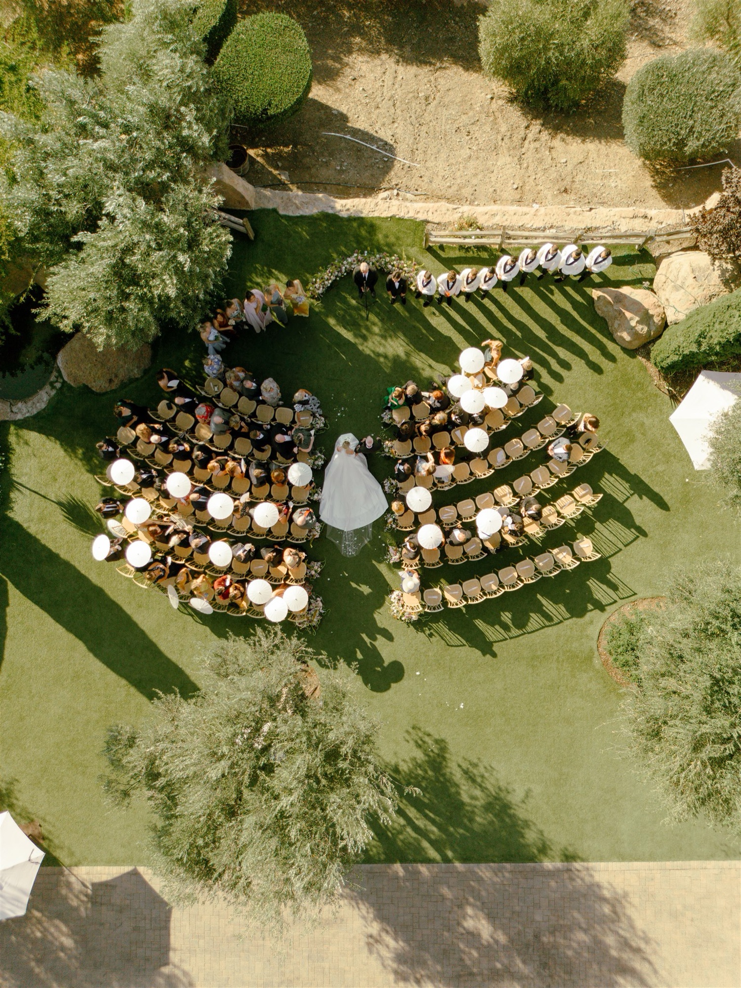 Malibu outdoor wedding venues; Santa Monica Mountain wedding
