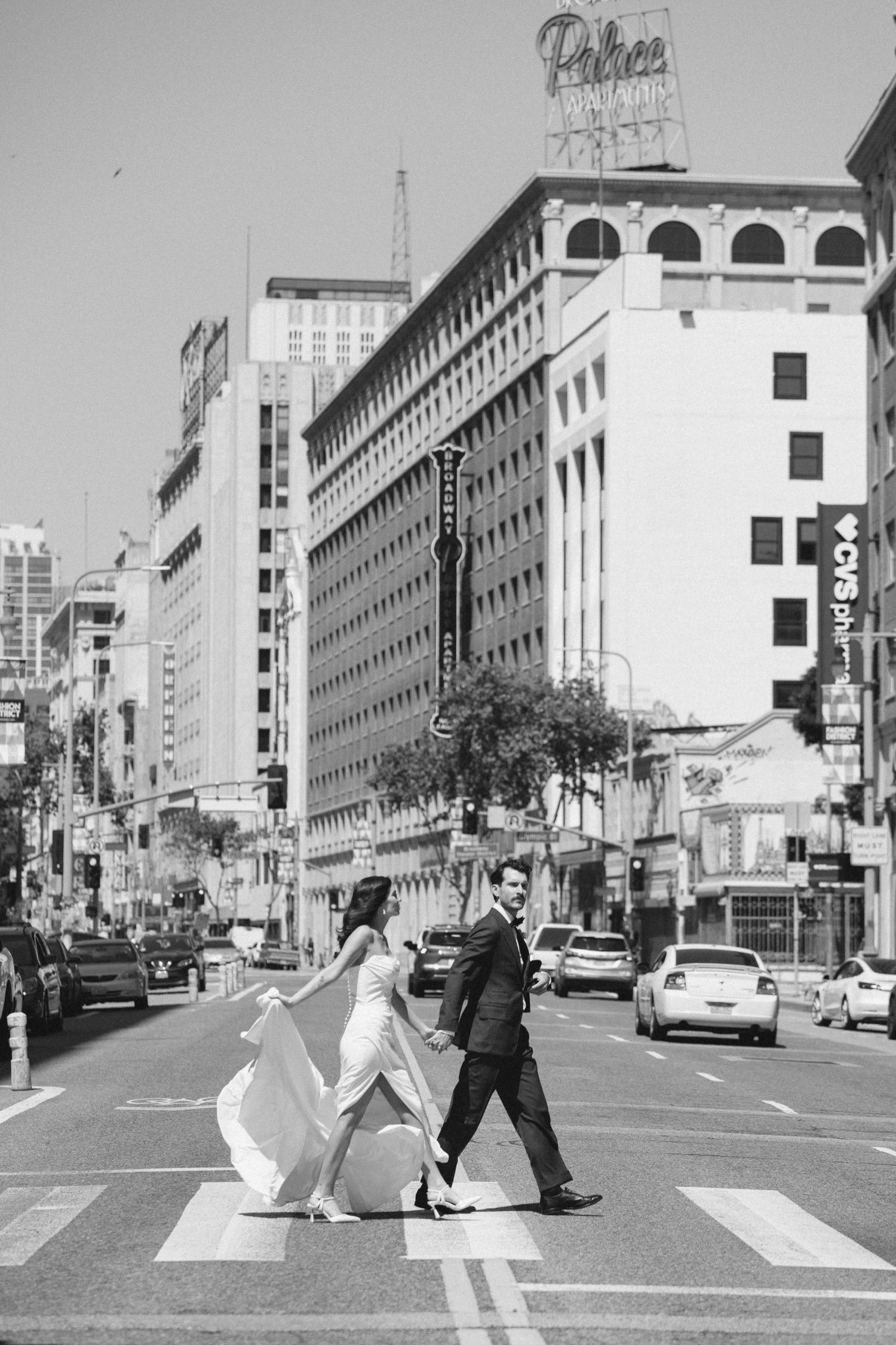 city crosswalk couples photos