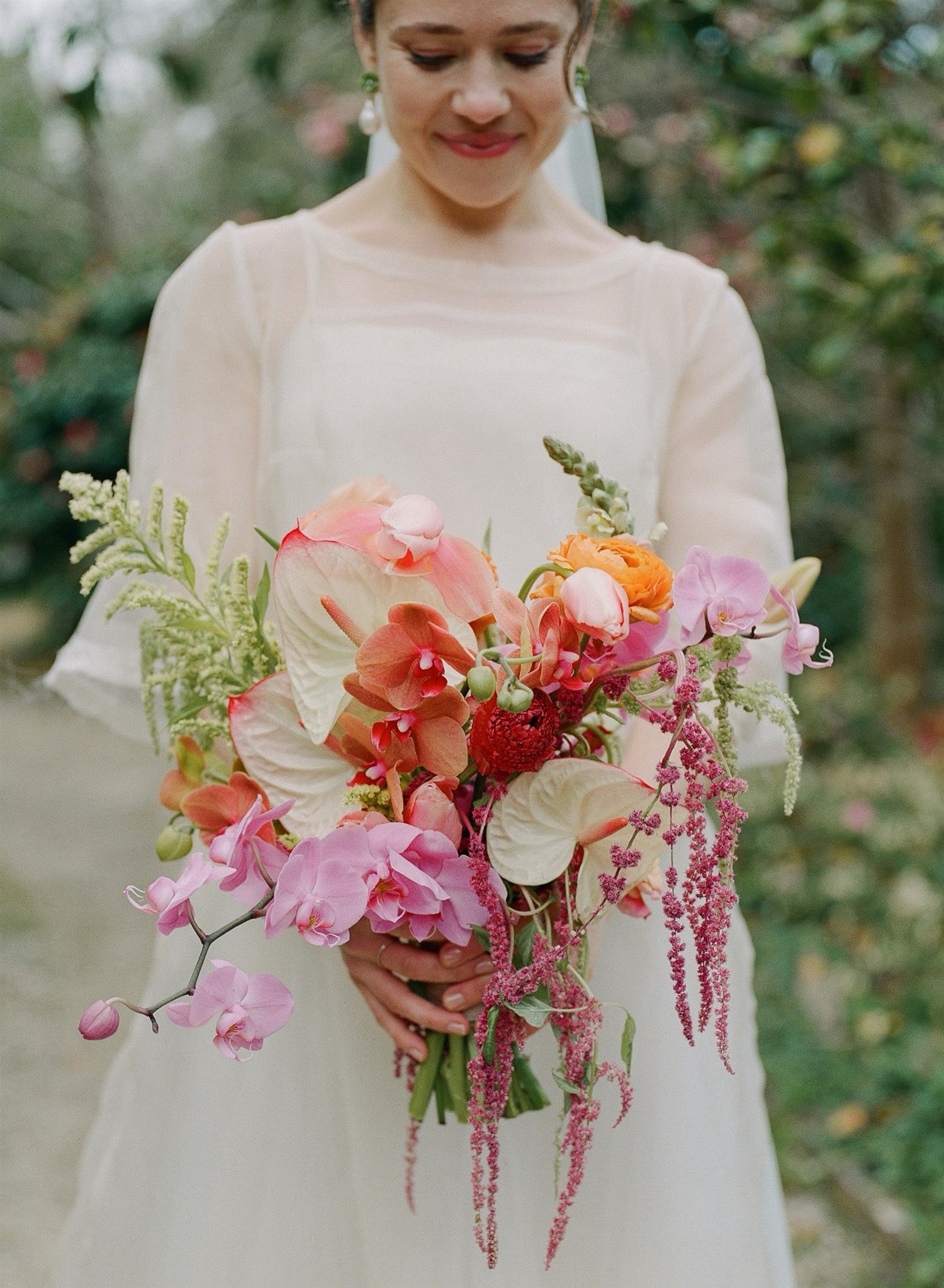 bridal portraits; anti bride dresses; colorful bridal bouquet